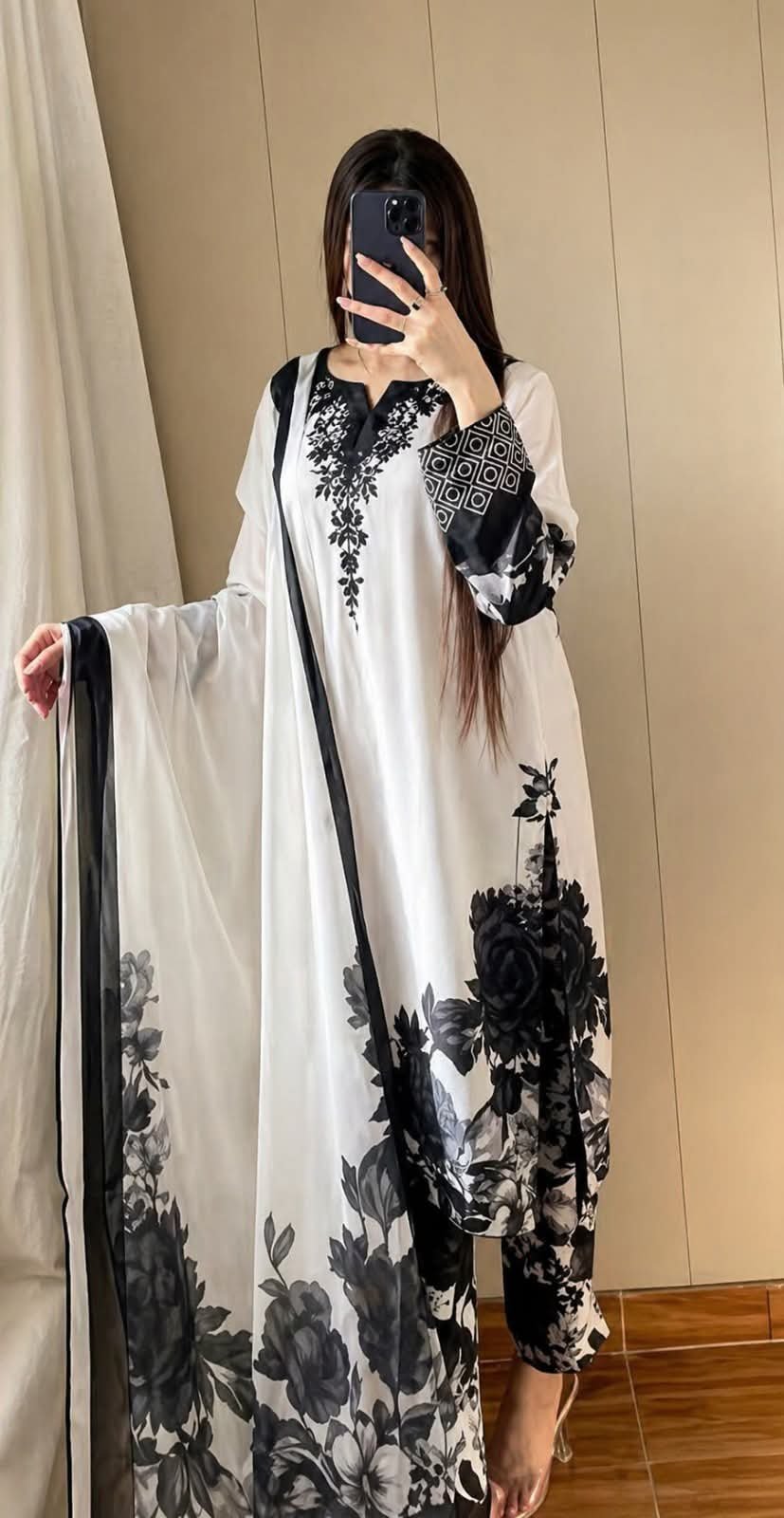 2026/05/1000002271.jpg Black Rose Breeze♠️ - Image 1